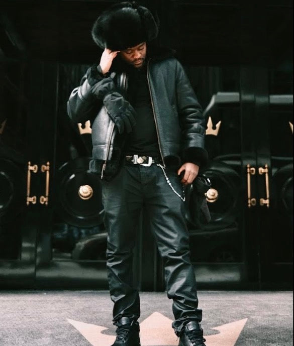 BLACK HOUSE (PREMIUM)